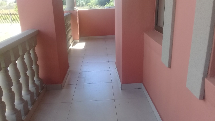 To Let 7 Bedroom Property for Rent in Ifafi North West